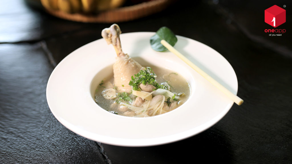 Chicken Coriander Soup To Boost Immunity